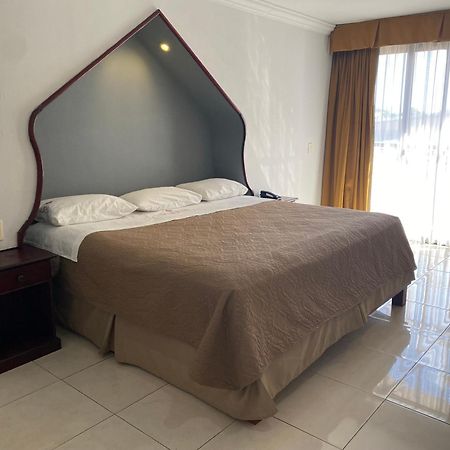 فندق Grand Royal تامبيكو المظهر الخارجي الصورة