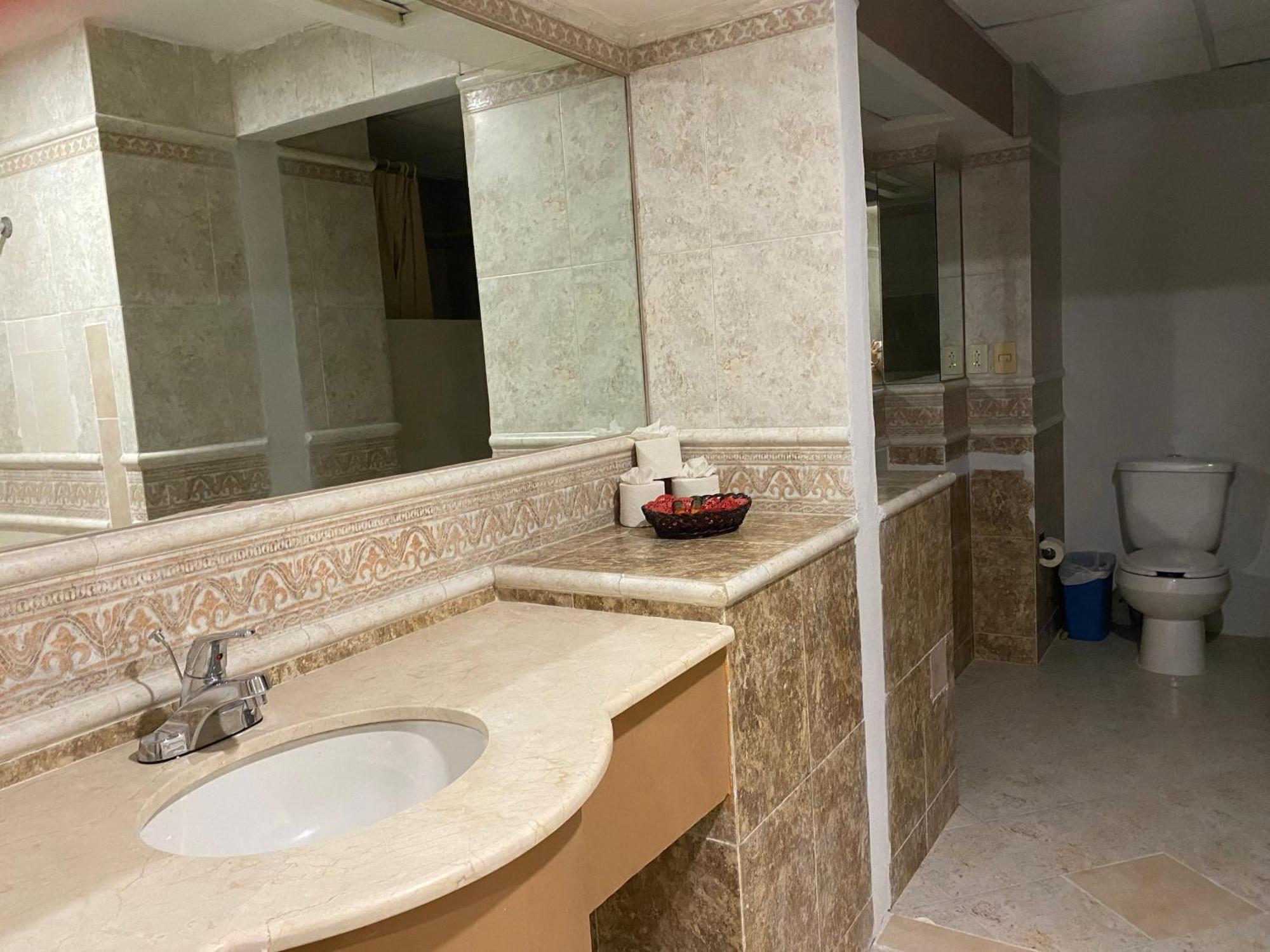 فندق Grand Royal تامبيكو المظهر الخارجي الصورة